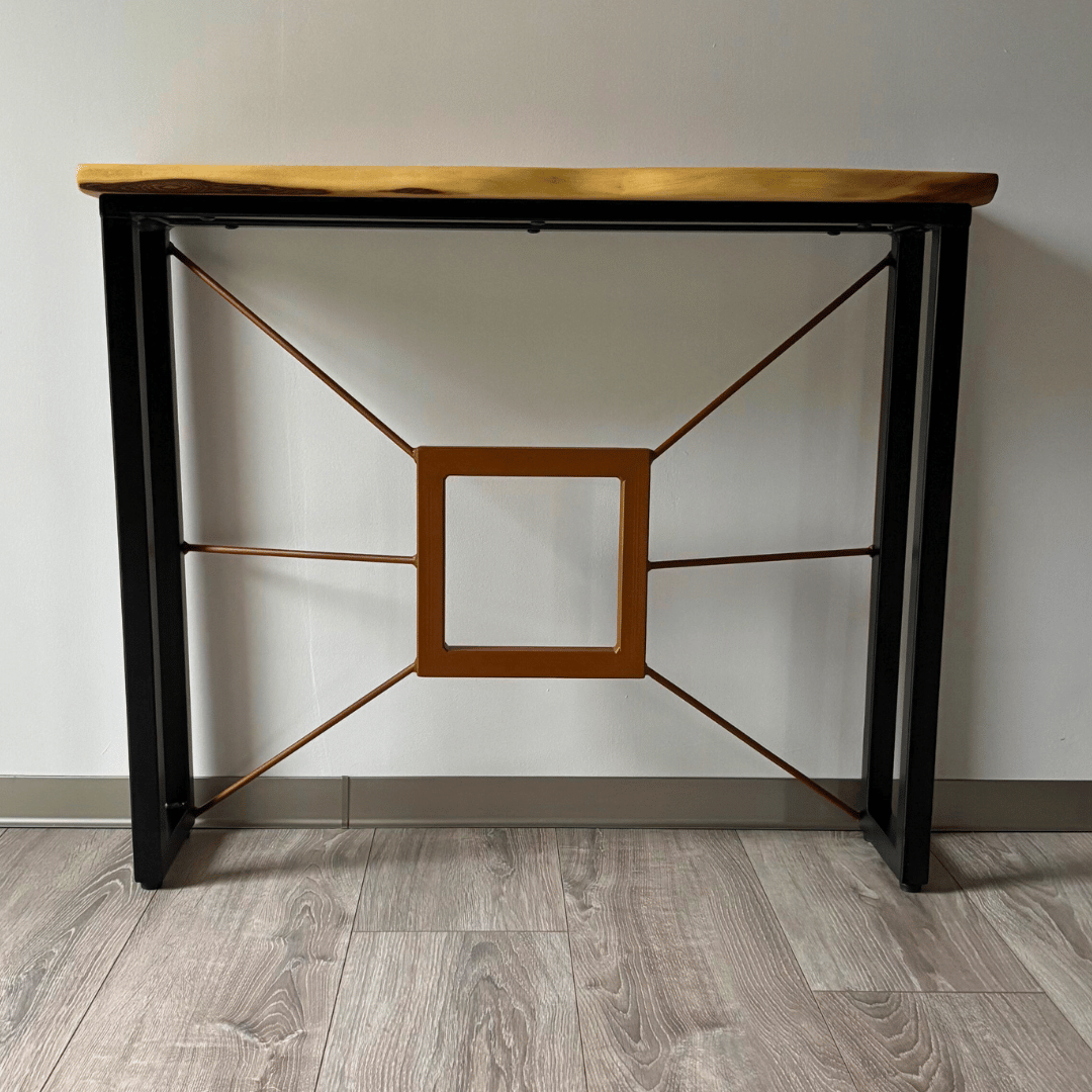 Console d'entrée fabriquée artisanalement avec des matériaux locaux