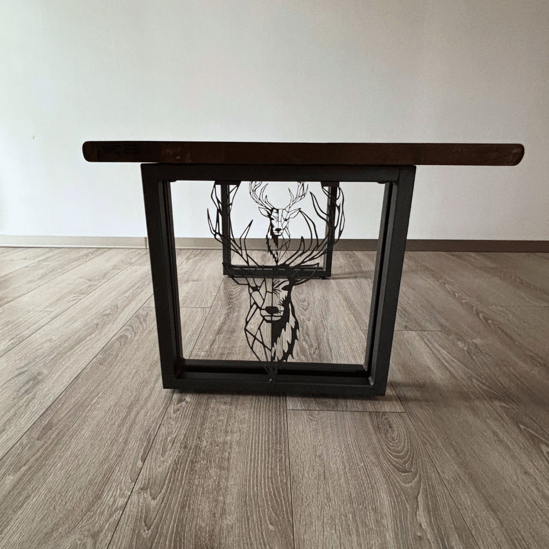 table avec découpe laser personnalisée