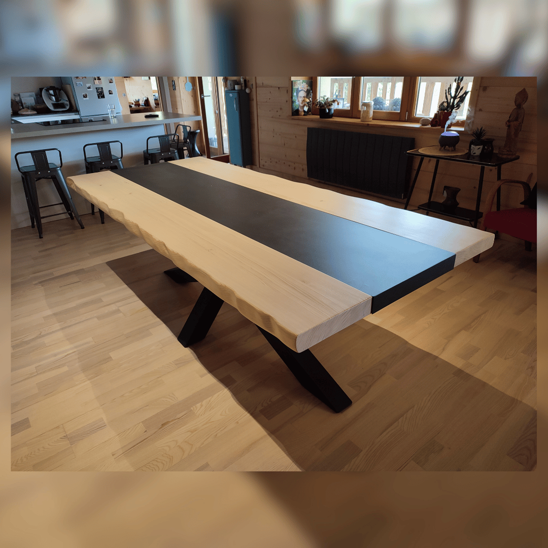 Table sapin sur-mesure et unique.